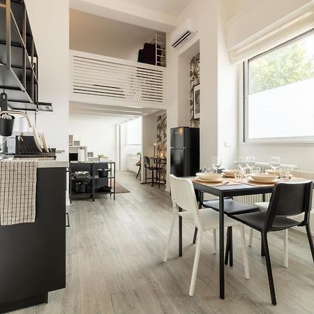 Navigli - Chic And Sophisticated Home In Милан Экстерьер фото